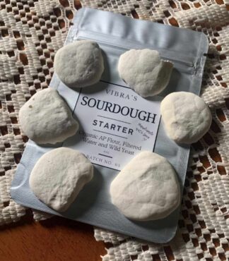 Image of the package of Organic Sourdough Starter Kit.